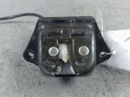 SERRURE HAYON  NISSAN ALMERA TINO 2003-