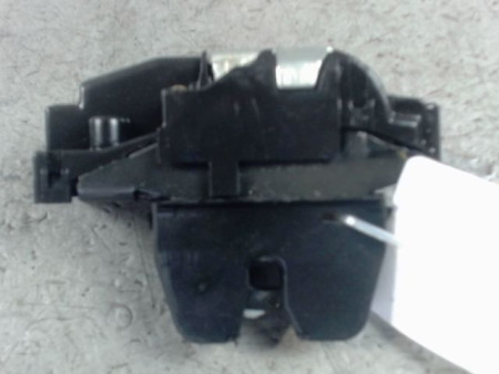 SERRURE HAYON  PEUGEOT 207 3P
