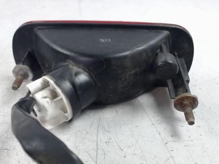 FEU BROUILLARD CENTRAL ARRIERE SUZUKI SWIFT 3P