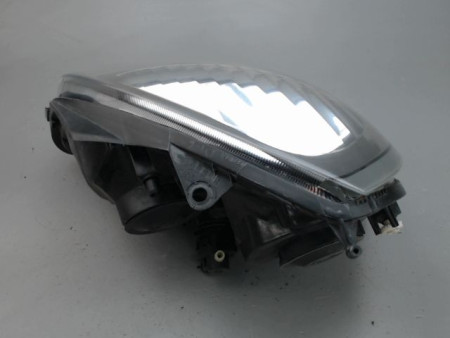 PHARE DROIT RENAULT CLIO II PH.2 01-06