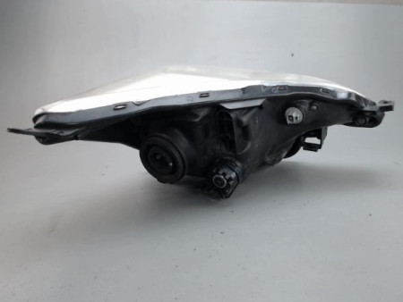 PHARE GAUCHE TOYOTA VERSO-S