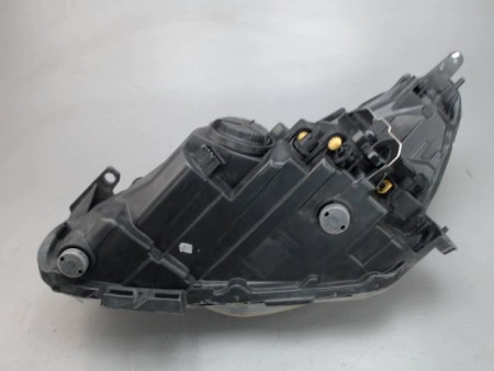 PHARE DROIT OPEL CORSA 2010-