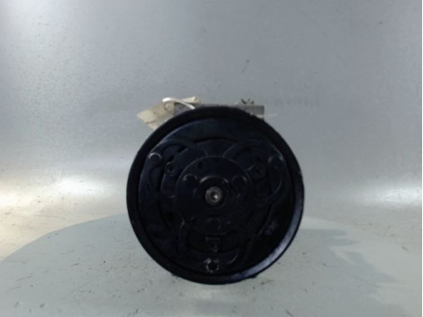 COMPRESSEUR AIR CONDITIONNE RENAULT CLIO IV