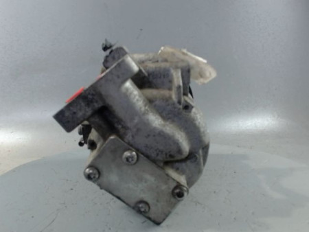 COMPRESSEUR AIR CONDITIONNE RENAULT CLIO IV