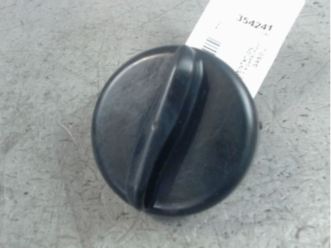 BOUCHON RESERVOIR A CARBURANT PEUGEOT 607 99-2004