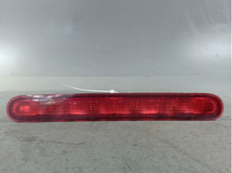 FEUX STOP SUPPLEMENTAIRE PEUGEOT 207 3P