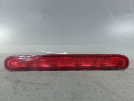FEUX STOP SUPPLEMENTAIRE PEUGEOT 207 3P