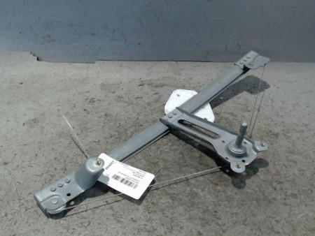 MECANISME LEVE-GLACE AVANT DROIT DACIA LOGAN 4 P 05-08