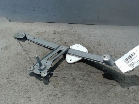 MECANISME LEVE-GLACE AVANT GAUCHE DACIA LOGAN 4 P 05-08
