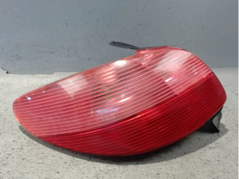 FEU ARRIERE GAUCHE  PEUGEOT 206 5P