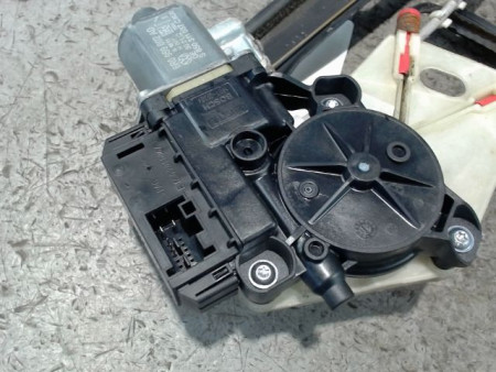 MECANISME+MOTEUR LEVE-GLACE AVANT DROIT VOLKSWAGEN POLO 2009-
