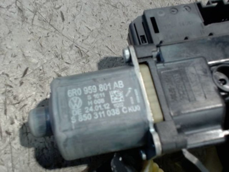 MECANISME+MOTEUR LEVE-GLACE AVANT GAUCHE VOLKSWAGEN POLO 2009-