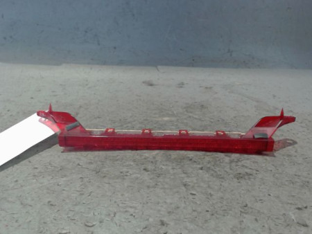 FEUX STOP SUPPLEMENTAIRE B.M.W. SERIE 1