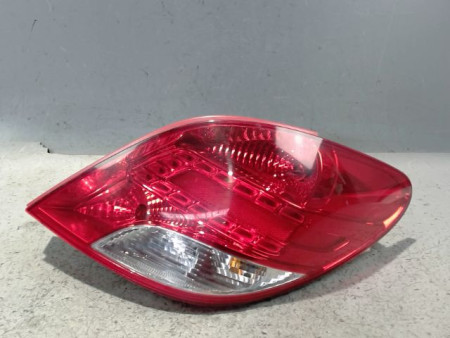FEU ARRIERE DROIT PEUGEOT 207 2009-