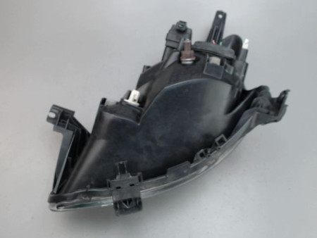PHARE DROIT TOYOTA AYGO 5P