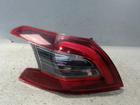 FEU ARRIERE GAUCHE  PEUGEOT 308 2011-
