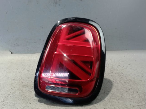 FEU ARRIERE DROIT MINI MINI 2010-