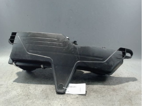 BOITIER FILTRE A AIR B.M.W. SERIE 1