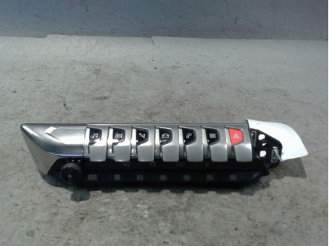 COMMANDE AUTORADIO PEUGEOT 3008 2009-