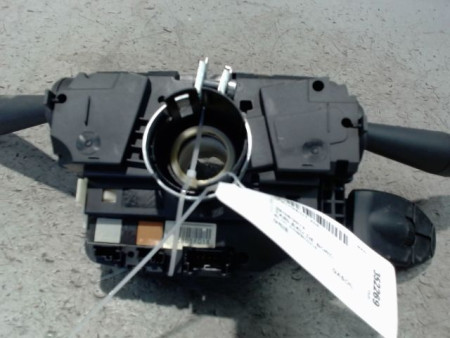 BLOC COMMODOS PEUGEOT 208