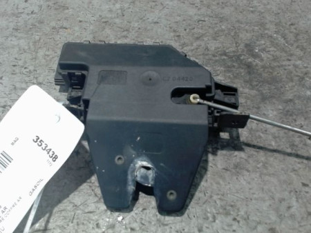 SERRURE COFFRE ARRIERE ROVER 75