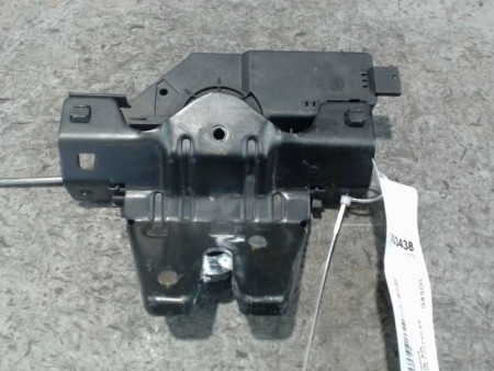 SERRURE COFFRE ARRIERE ROVER 75