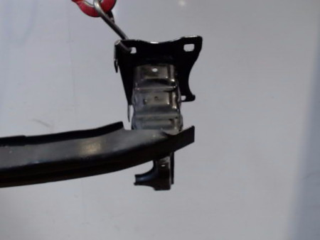RENFORT PARE-CHOC AVANT SEAT LEON 2009-