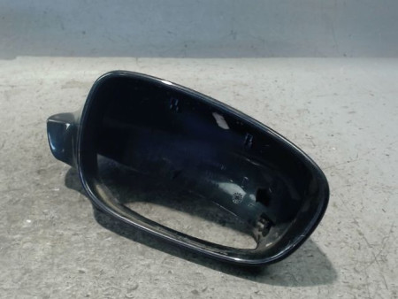 CARENAGE RETROVISEUR EXTERIEUR DROIT PEUGEOT 607