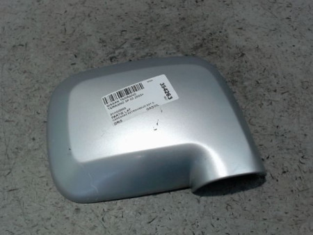 CARENAGE RETROVISEUR EXTERIEUR DROIT NISSAN TERRANO 2002-