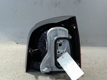 FEU ARRIERE GAUCHE  VOLKSWAGEN POLO 2005-