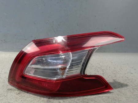 FEU ARRIERE DROIT PEUGEOT 308 2011-