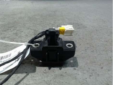 SERRURE HAYON  RENAULT CLIO II CAMPUS 06-