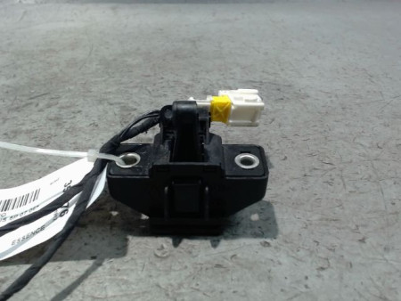 SERRURE HAYON  RENAULT CLIO II CAMPUS 06-