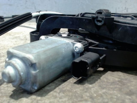 MECANISME+MOTEUR LEVE-GLACE AVANT DROIT PEUGEOT 308 2011-