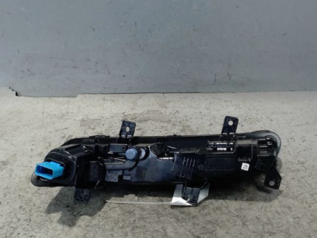 FEUX AVG PEUGEOT 308 2011-