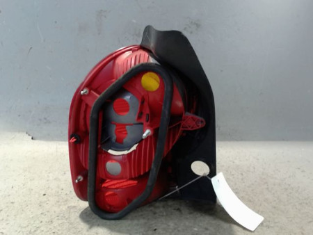 FEU ARRIERE DROIT RENAULT MODUS 2004-2007