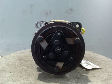 COMPRESSEUR AIR CONDITIONNE PEUGEOT 807