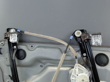 MECANISME+MOTEUR LEVE-GLACE AVANT DROIT VOLKSWAGEN GOLF IV 98-2004