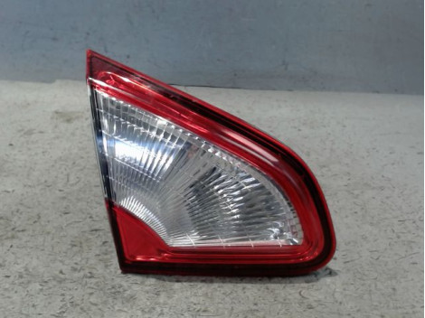 FEU ARRIERE INTERIEUR GAUCHE NISSAN QHASQAI 2007-