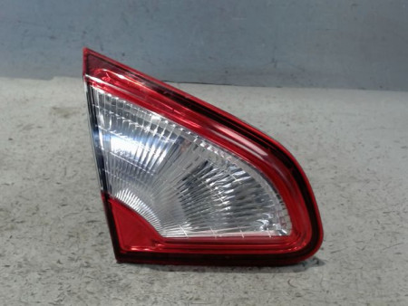 FEU ARRIERE INTERIEUR GAUCHE NISSAN QHASQAI 2007-
