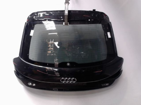 HAYON AUDI Q3