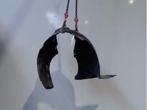 PARE-BOUE AVANT DROIT VOLKSWAGEN POLO 2005-