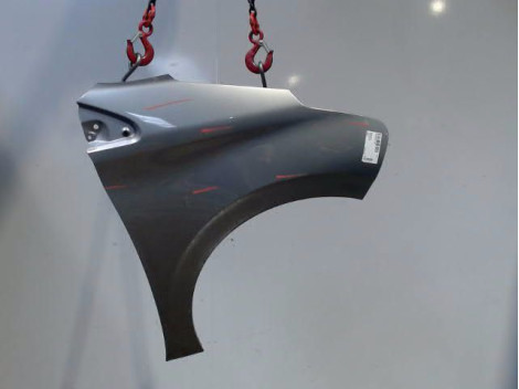 AILE AVANT DROIT PEUGEOT 208