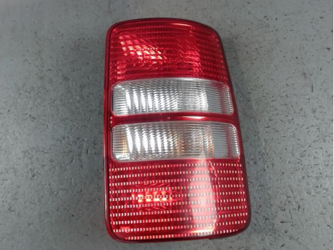 FEU ARRIERE DROIT VOLKSWAGEN CADDY VAN 2004-