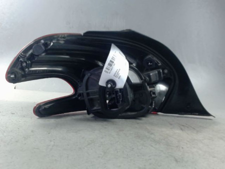 FEU ARRIERE DROIT PEUGEOT 208