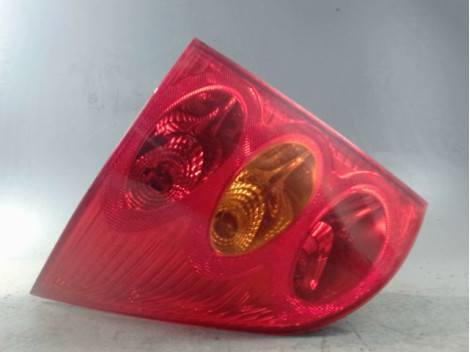 FEU ARRIERE GAUCHE  PEUGEOT 1007