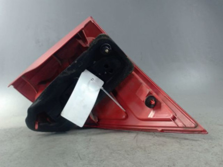 FEU ARRIERE GAUCHE  PEUGEOT 1007
