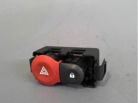 BOUTON DE WARNING RENAULT CLIO III 2010-