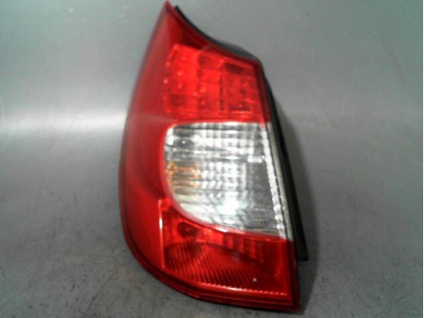 FEU ARRIERE GAUCHE  RENAULT SCENIC II 2006-