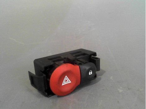 BOUTON DE WARNING RENAULT CLIO